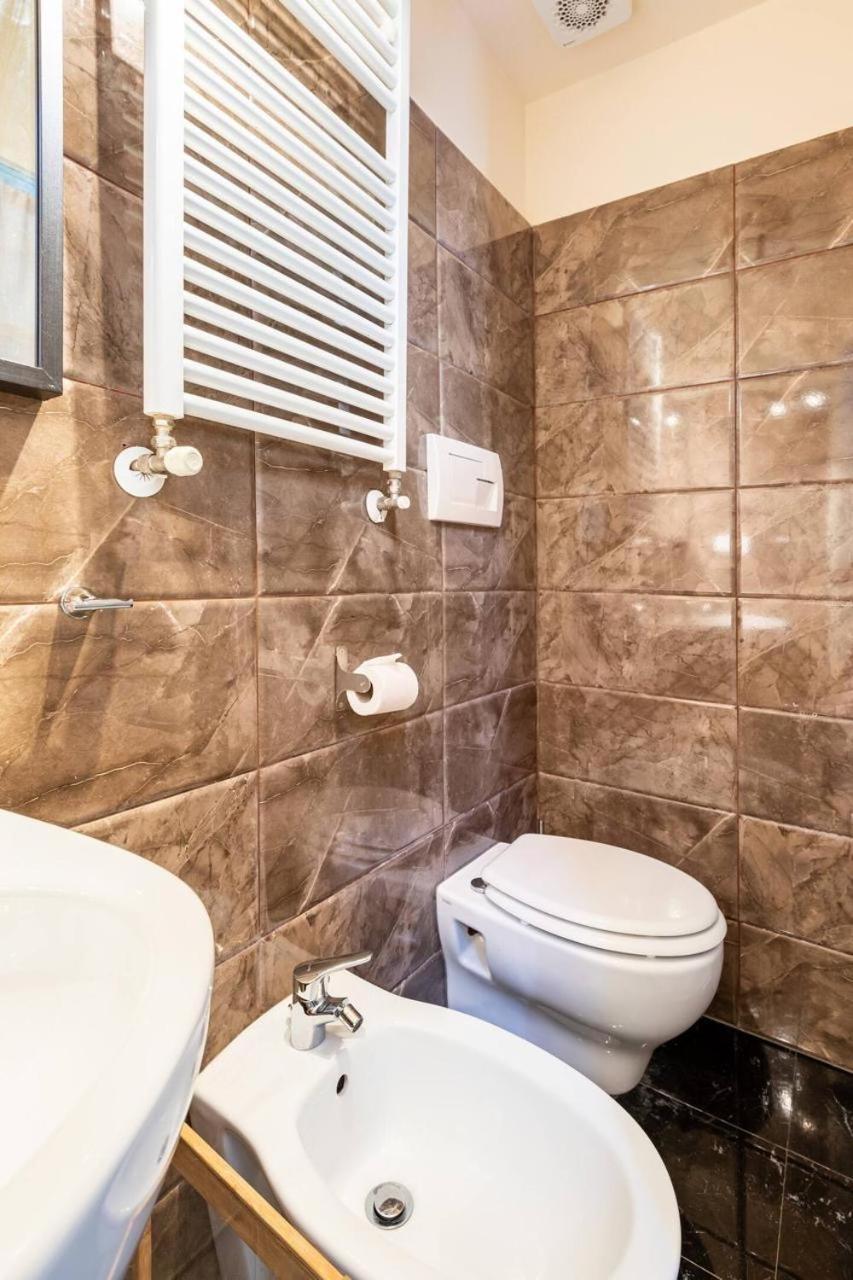 Domus Flaminia With Jacuzzi Apartment *